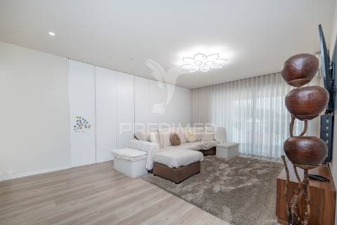 Apartamento t3 no centro de vila verde