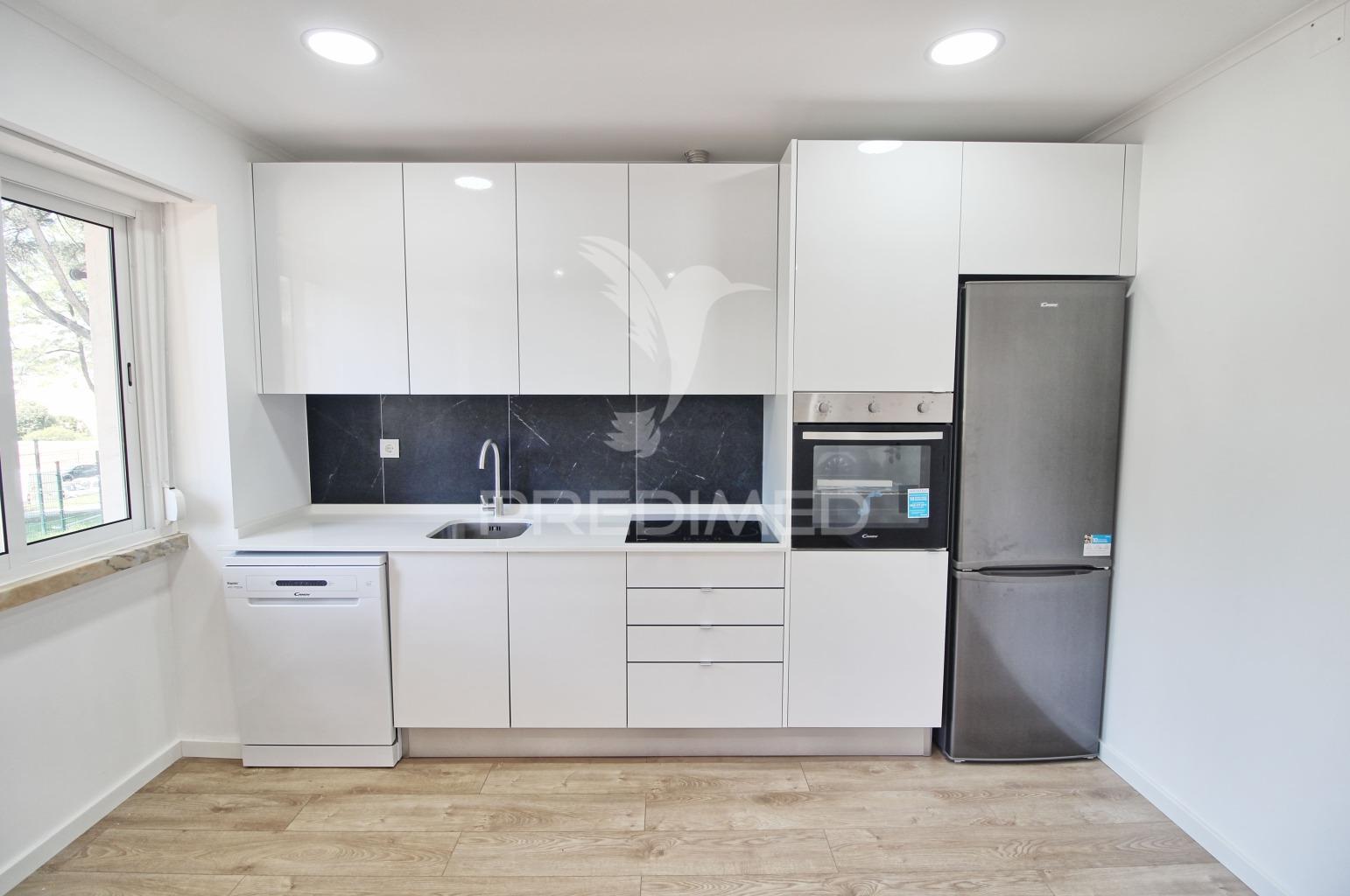 Apartamento t2 remodelado amadora