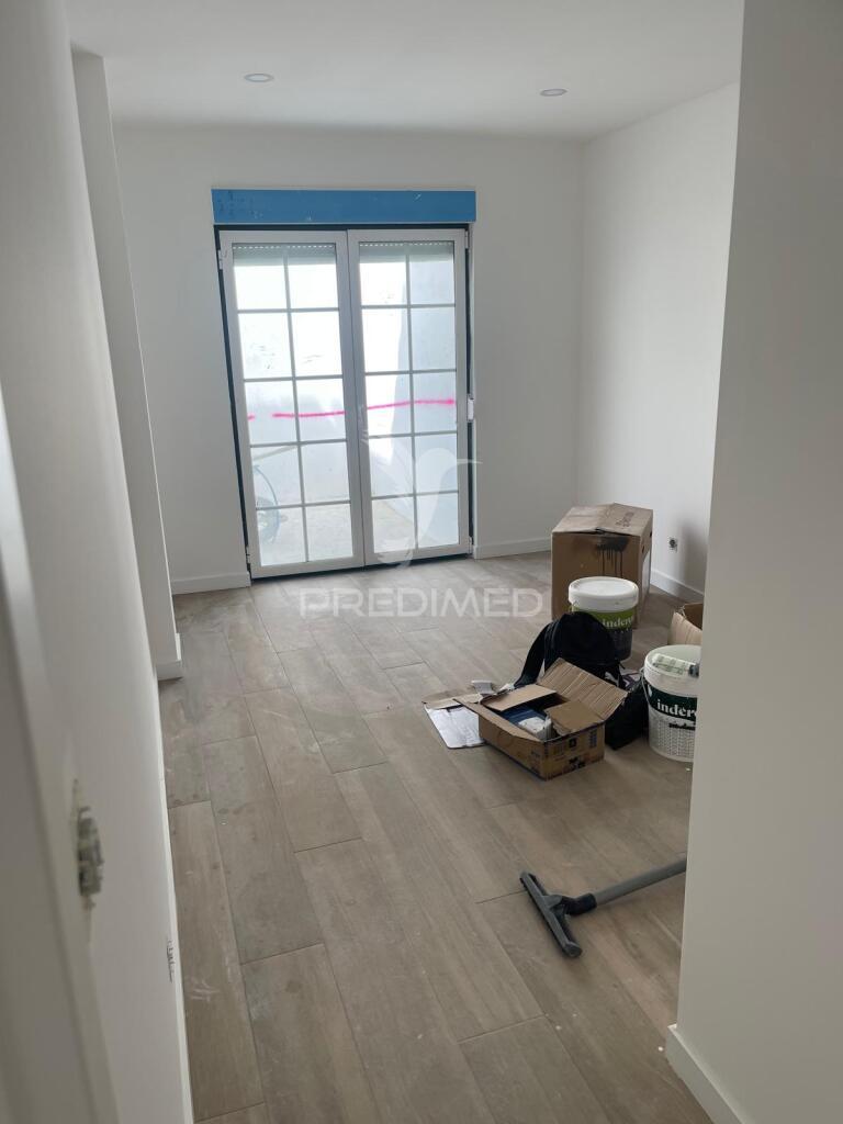 Apartamento na amadora remodelado