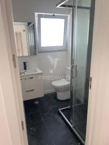 Apartamento na amadora remodelado