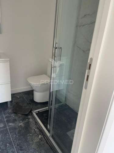 Apartamento na amadora remodelado