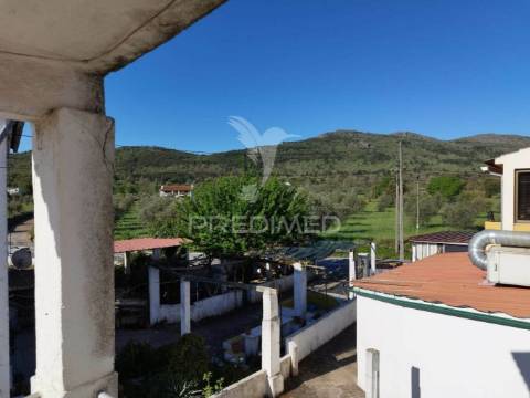 Vivenda /espaço comercial - s. salvador da aramenha