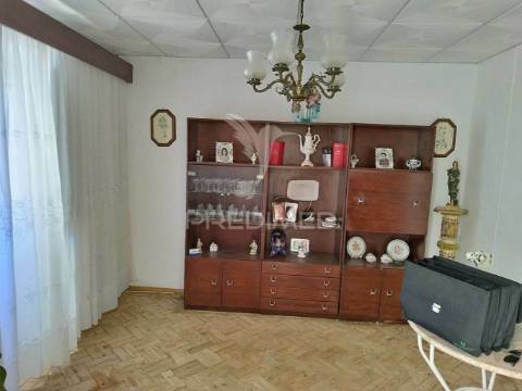 Vivenda /espaço comercial - s. salvador da aramenha