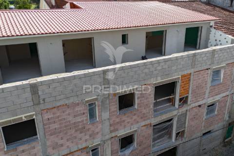 Apartamento t1 - amares (junto ao isave) - 55 m2