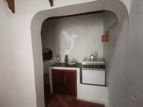 Casa / villa t4 em loulé (são sebastião) de 180 288m²
