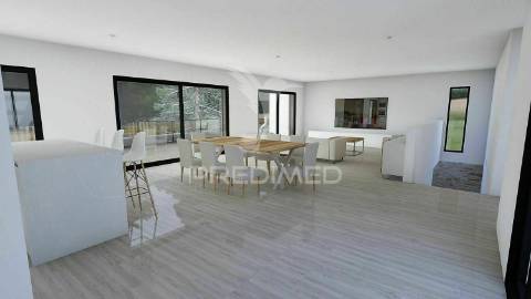 Lote para construção de moradia unifamiliar