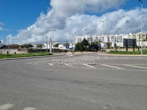 Loja/armazém – oportunidade para investidores, pateiro
