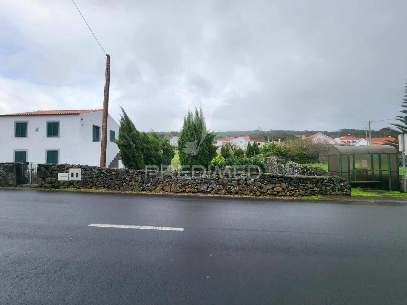 Moradia t3 na candelária