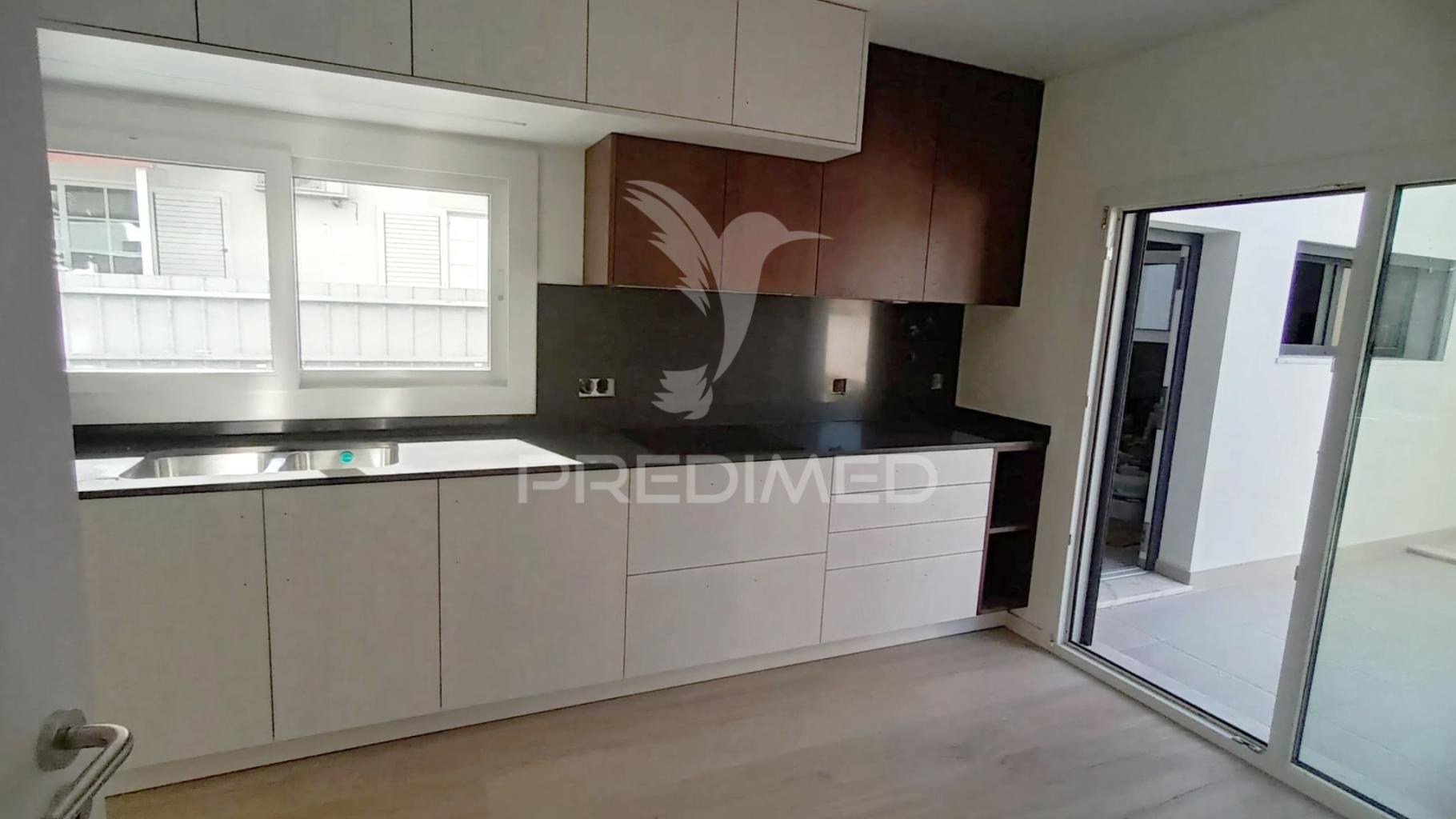 Moradia isolada t5 qtª da charnequinha