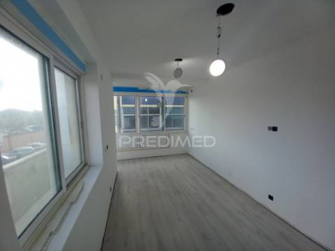 Apartamento t4 remodelado