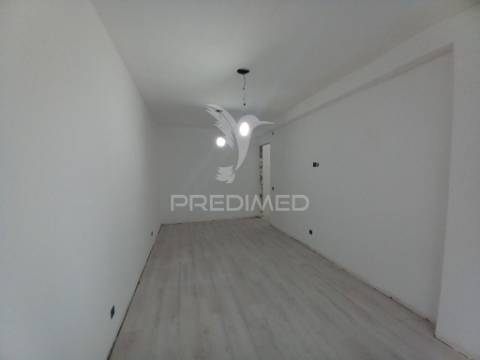 Apartamento t4 remodelado