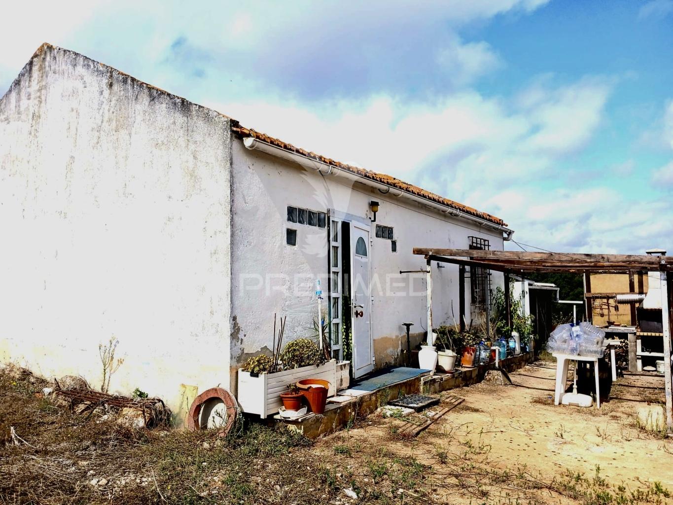 Magnífico terreno/ com apoio agrícola