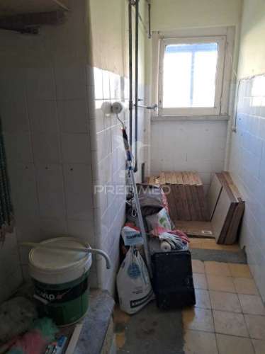 Apartamento t3 para venda – mina de água, amadora