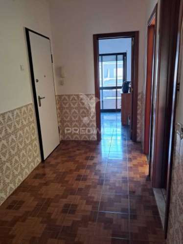 Apartamento t3 para venda – mina de água, amadora