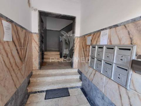Apartamento t3 para venda – mina de água, amadora