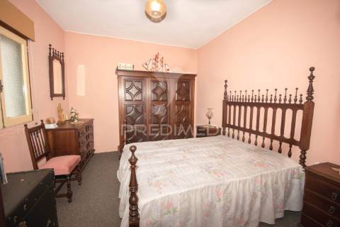 Moradia t3 em longroiva, meda