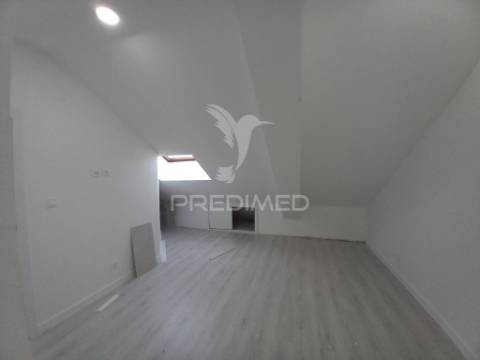 Apartamento t3 na costa da caparica