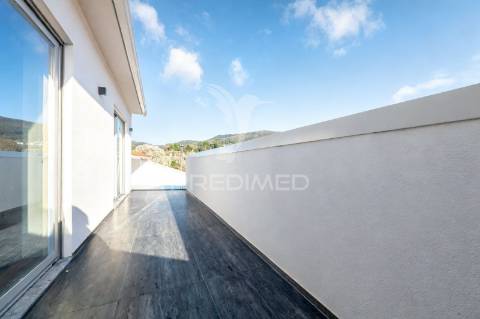 Apartamento t1 novo | 65 m² | 2.º piso | pronto a entregar | amares