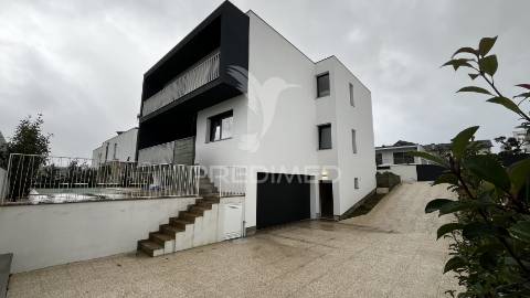 Moradia t4 nova em guimarães