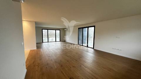 Moradia t4 nova em guimarães