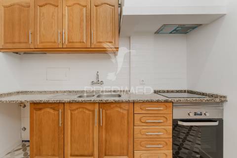 Apartamento t2 com logradouro