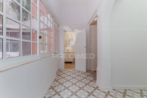 Apartamento t2 com logradouro