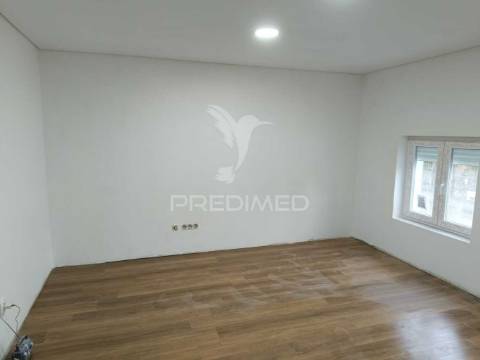 Moradia em renovação em ermesinde