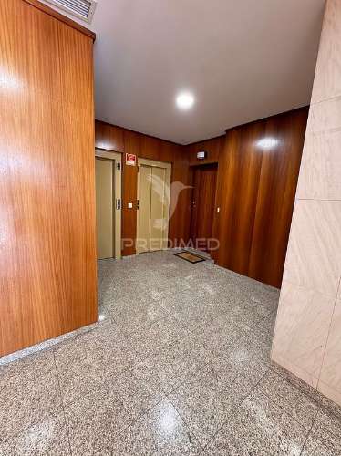 Apartamento t3 em várzea