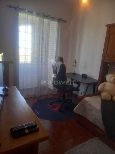 Moradia t4 nas fontinhas