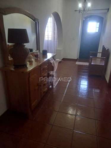 Moradia t4 nas fontinhas