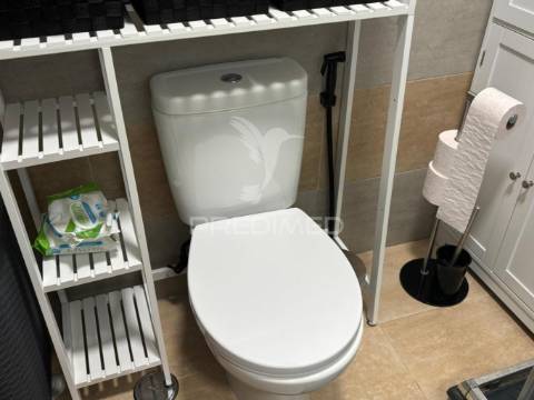 Apartamento t2 com garagem fernão ferro