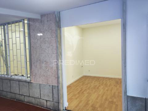 Espaço comercial loja à venda na cruz de pau