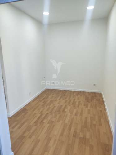 Espaço comercial loja à venda na cruz de pau