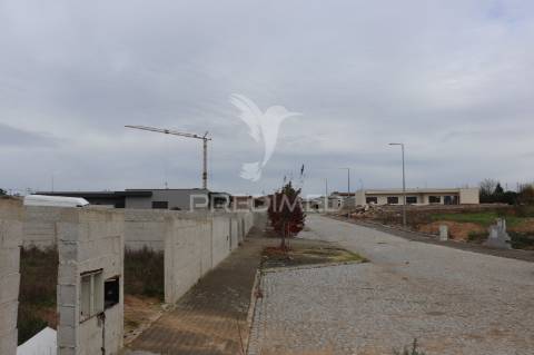Lote de terreno para construção | 419 m² | ferreira, paços de ferreira