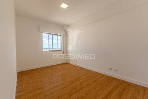 Apartamento t1 remodelado praia da rocha
