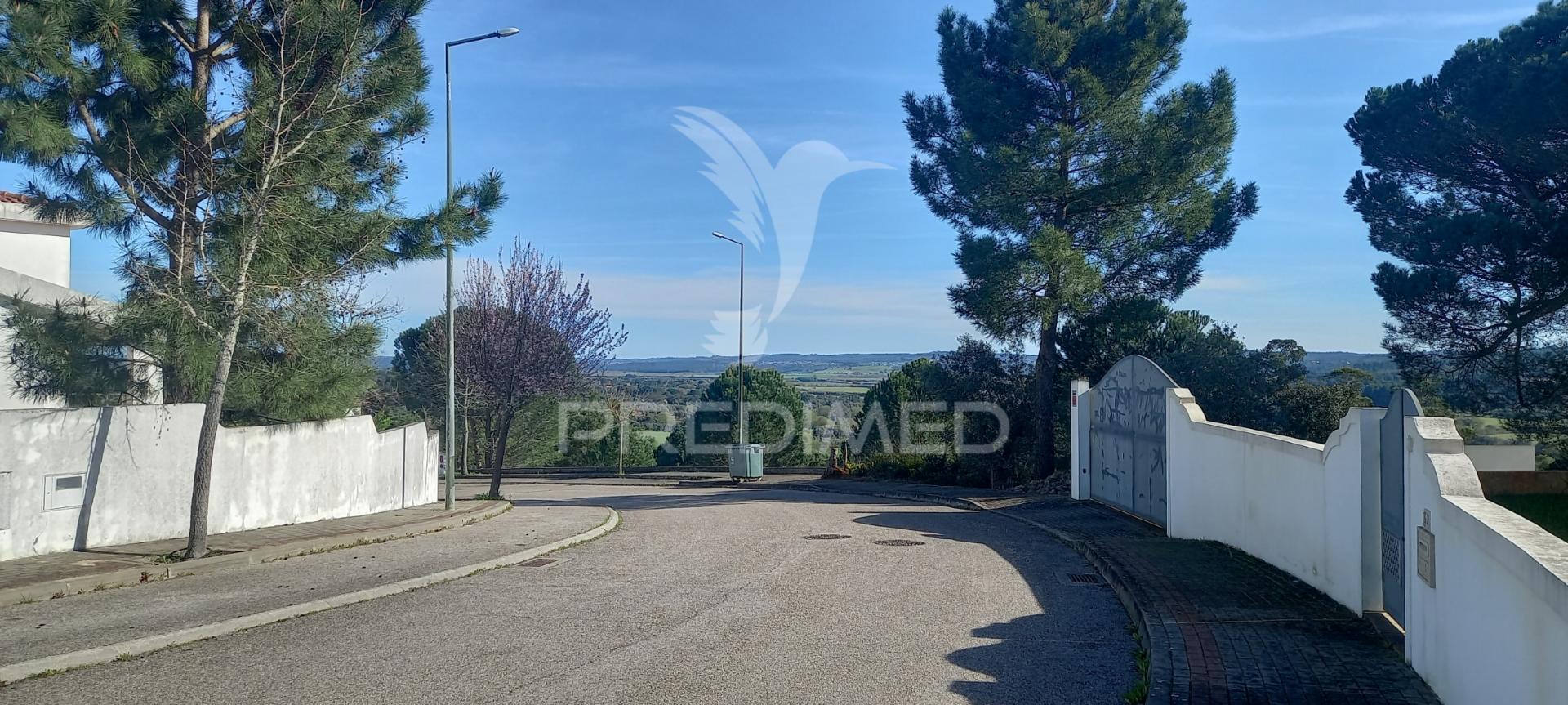 Lote de moradia