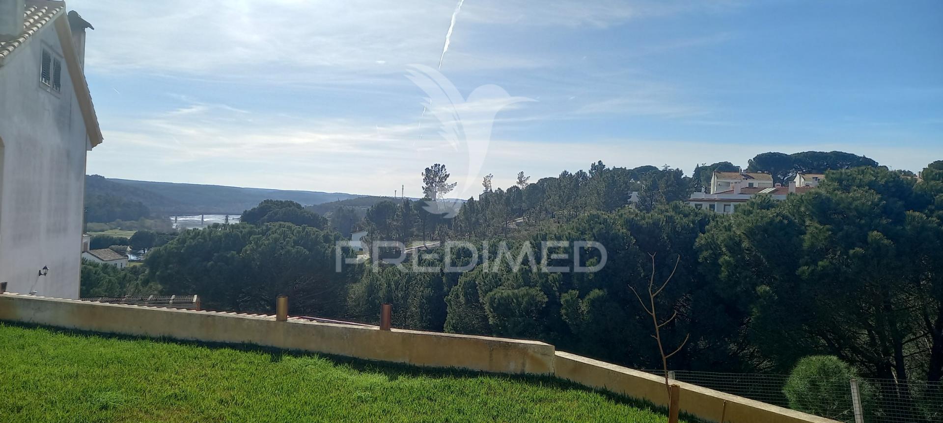 Lote de moradia