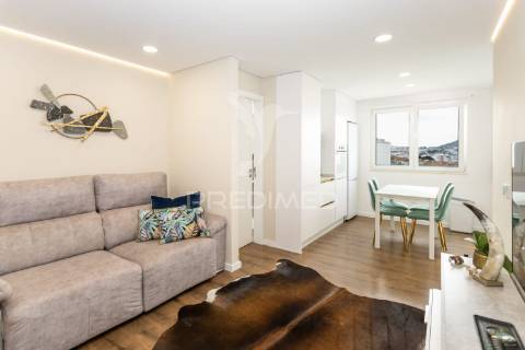 Apartamento t1 nos quatro caminhos