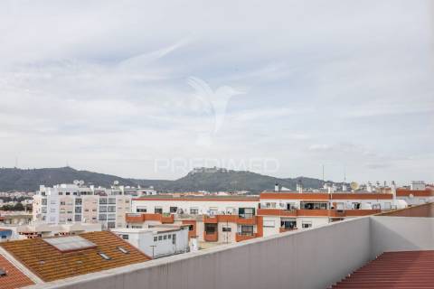 Apartamento t1 nos quatro caminhos
