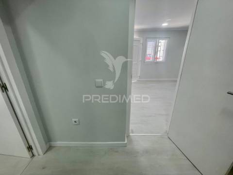 Moradia totalmente remodelada - setúbal
