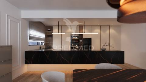 Exclusiva moradia de luxo t4 com piscina infinita e vista deslumbrante sobre o mar e o funchal