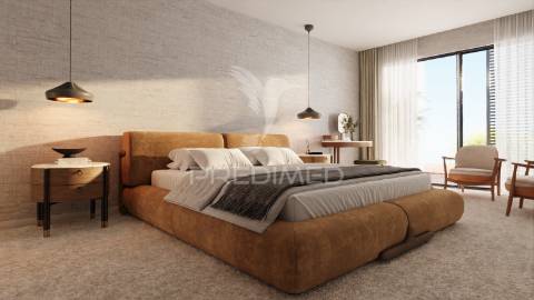 Exclusiva moradia de luxo t4 com piscina infinita e vista deslumbrante sobre o mar e o funchal