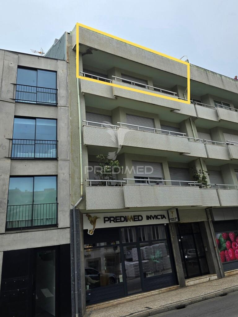Arrendamento | apartamento t4 – vista mar na foz
