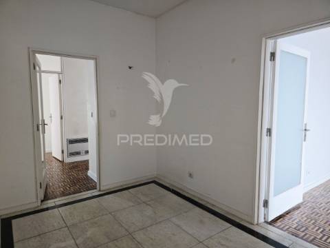 Arrendamento | apartamento t4 – vista mar na foz