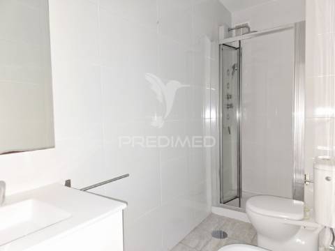 Arrendamento | apartamento t4 – vista mar na foz
