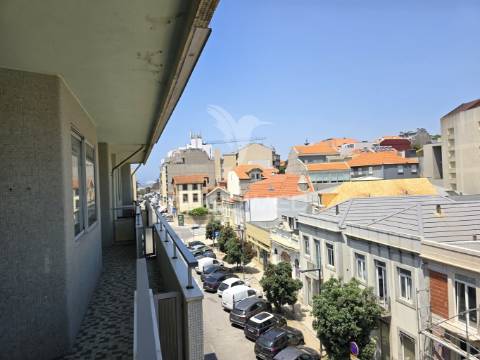 Arrendamento | apartamento t4 – vista mar na foz