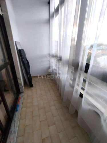 Apartamento perto da urbanização da anta