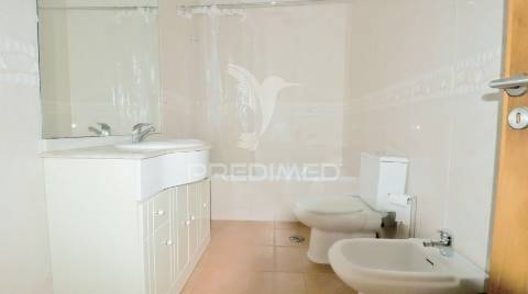 Moradia t3 em olhão – conforto em urbanização de qualidade