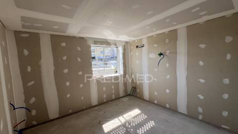 Apartamento t1 - amares (junto ao isave) - 65 m2