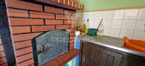 Quinta com moradia t3 em brejos de azeitão